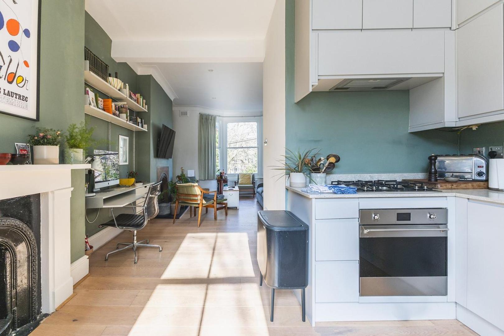 Leafy & Stylish Brixton Retreat Londra